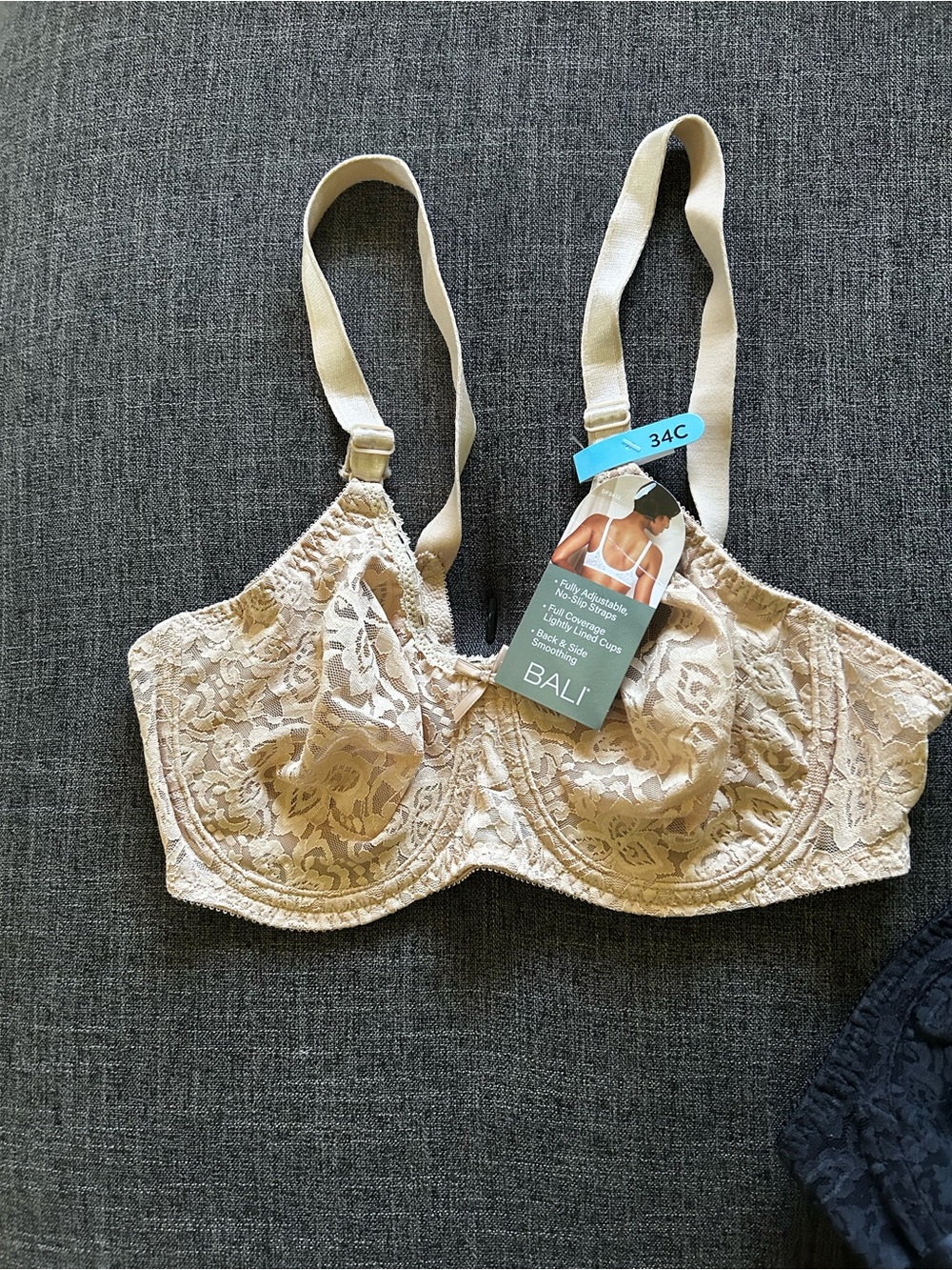 Bali Lace Underwire Bra in Light Beige/Cream - 34C